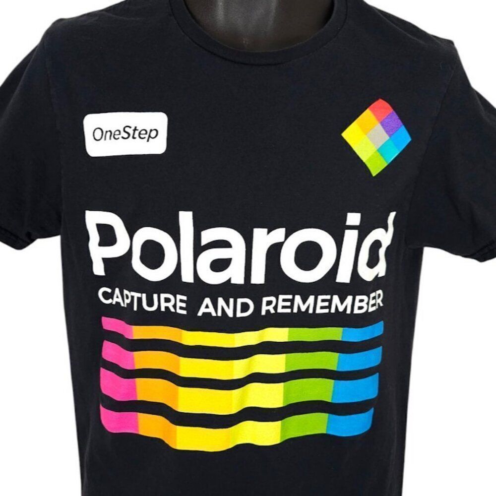 Polaroid Camera T Shirt Mens Size Small Black Capture And Remember Rainbow